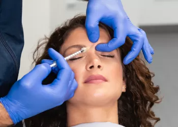 Botoks Nedir ve Neden Yapılır?