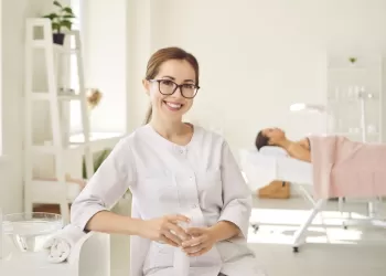 Dermatolog Randevusunda Sormanız Gereken 10 Soru