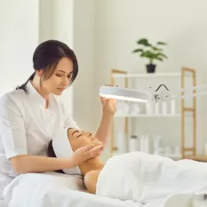 Dermatoloji Doktoru Kimdir? - En İyi Cildiye Doktoru İstanbul