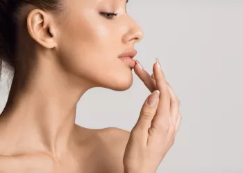 Dudak Dolgusu – Lip Filler Nasıl Yapılır?