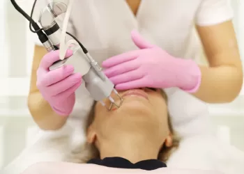 Leke Tedavisinde En Etkili Yöntem Hangisi?