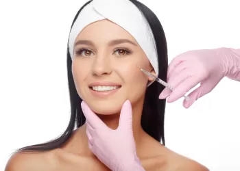 Botoksun Zararı Var mı? Botoks Sonrası Süreç Nasıl?